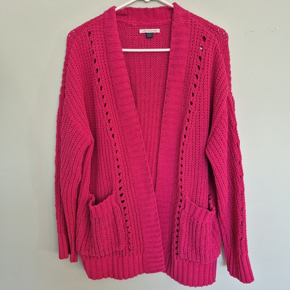 American Eagle Outfitters Women's Feminine Fuschia Chenille Cardigan Size XS-L - Picture 2 of 6